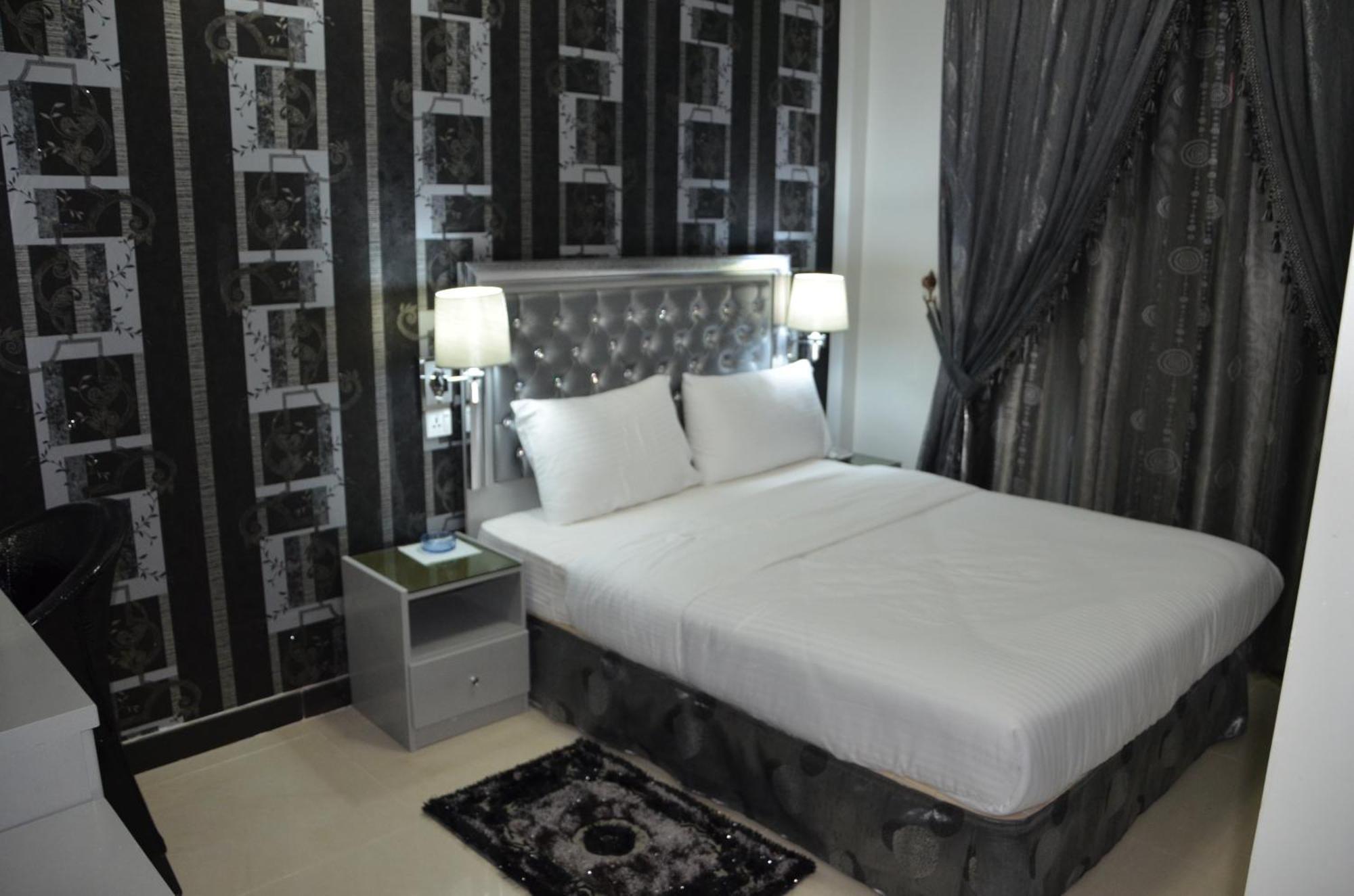 White Fort Hotel Dubai Dış mekan fotoğraf