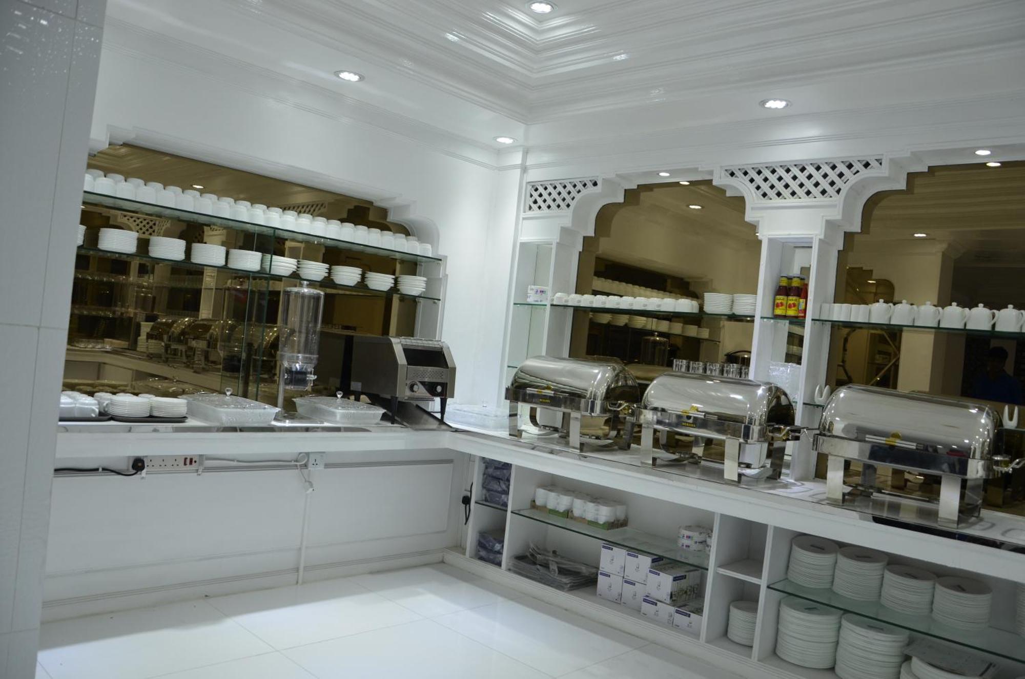 White Fort Hotel Dubai Dış mekan fotoğraf