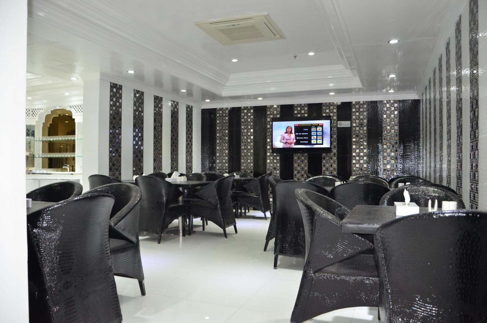 White Fort Hotel Dubai Dış mekan fotoğraf