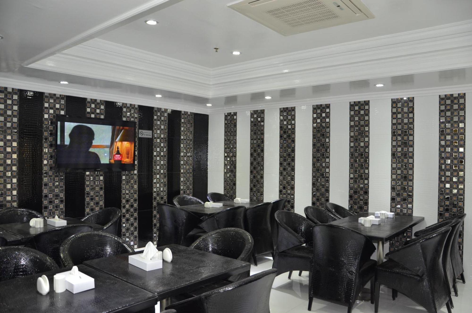 White Fort Hotel Dubai Dış mekan fotoğraf