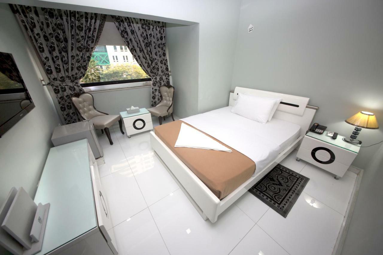 White Fort Hotel Dubai Dış mekan fotoğraf